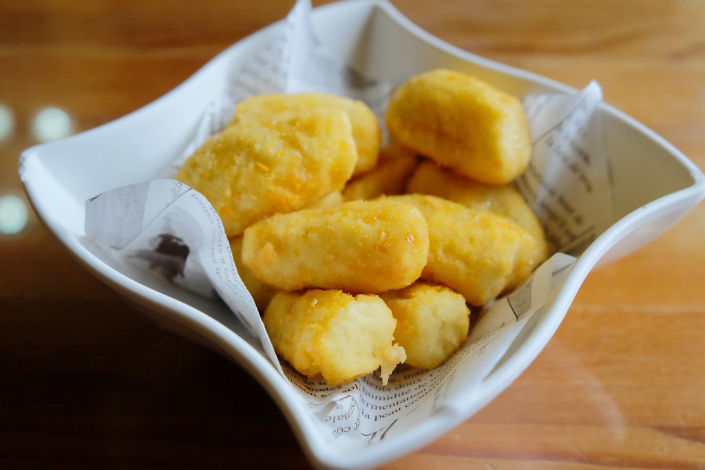 鐵道驛站|紅磚復古建築搭配綠地,餐點好吃又可遛小孩,三義景觀餐廳推薦 @飛天璇的口袋