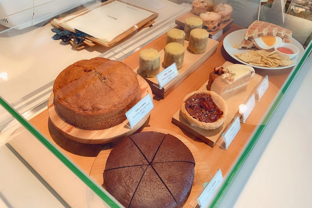 台北中山|Fika Fika Cafe.一杯冠軍咖啡的美好時光,台北北歐風情早午餐店 @飛天璇的口袋