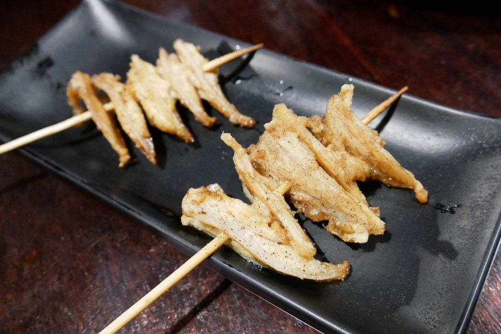 嘉義東區|一串燒日式居酒屋:宵夜也有好去處,嘉義人的深夜食堂 @飛天璇的口袋