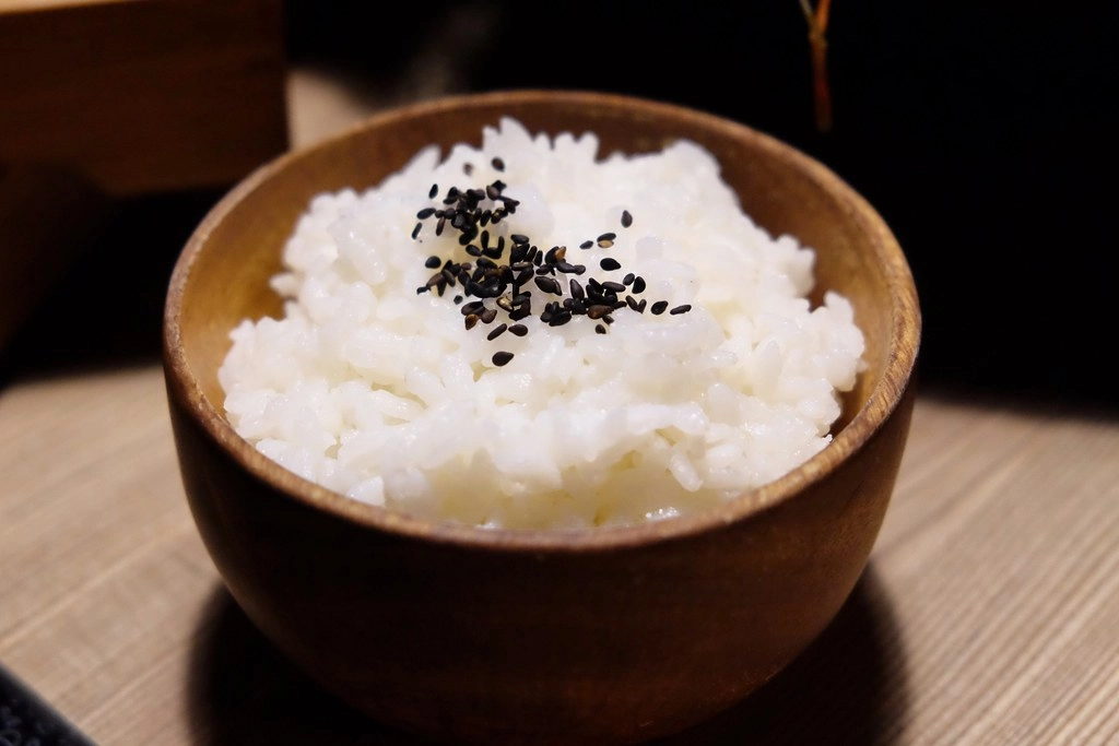 台中南屯|灰鴿.台中鍋烤節第二名火鍋,壽星禮幾歲生日送幾隻蝦 @飛天璇的口袋