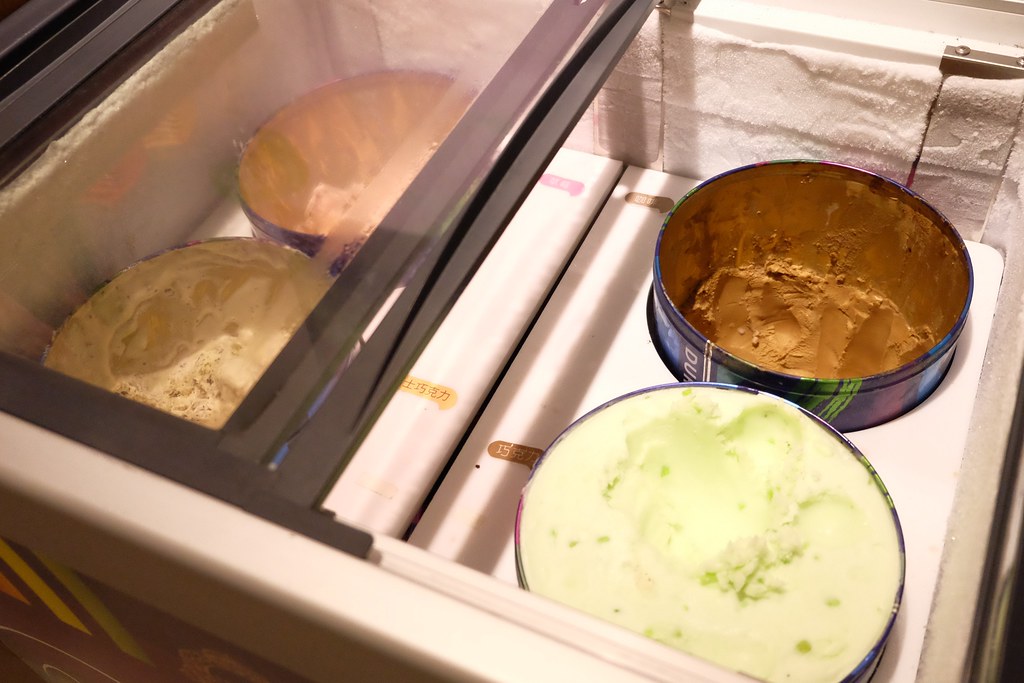 良食煮意有機鍋物:有機餐廳五顆星認證~$1288元雙人海陸餐,+198元升級5品海鮮盤! @飛天璇的口袋