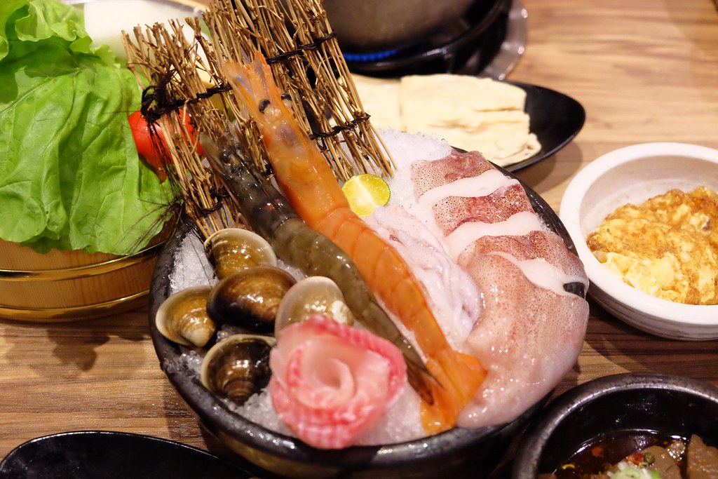 良食煮意有機鍋物:有機餐廳五顆星認證~$1288元雙人海陸餐,+198元升級5品海鮮盤! @飛天璇的口袋