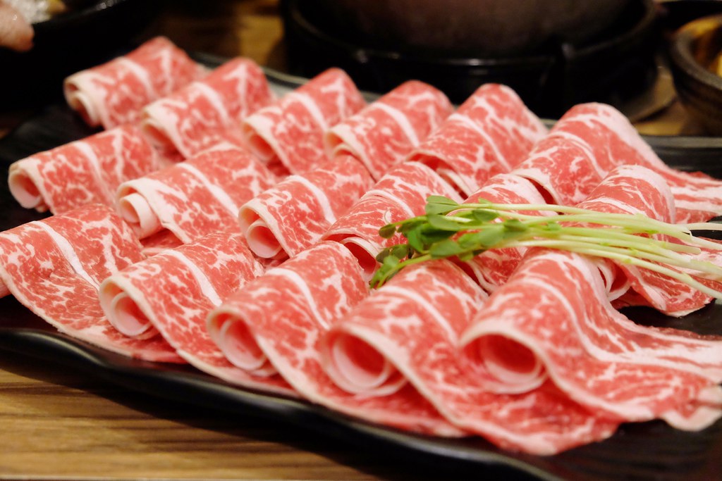 良食煮意有機鍋物:有機餐廳五顆星認證~$1288元雙人海陸餐,+198元升級5品海鮮盤! @飛天璇的口袋