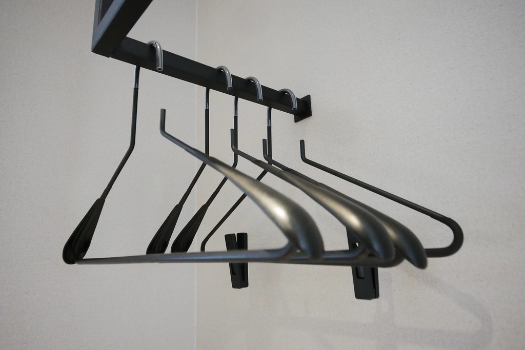 【嘉義西區】嘉義智選假日酒店 Holiday Inn Express:嘉義火車站步行5分鐘,房間簡約裝潢有質感 @飛天璇的口袋