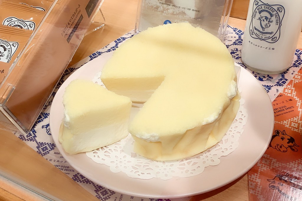 東京牛奶起司工房 Tokyo Milk Cheese Factory:日本超人氣伴手禮專賣店,COW COW霜淇淋超濃郁好吃 @飛天璇的口袋
