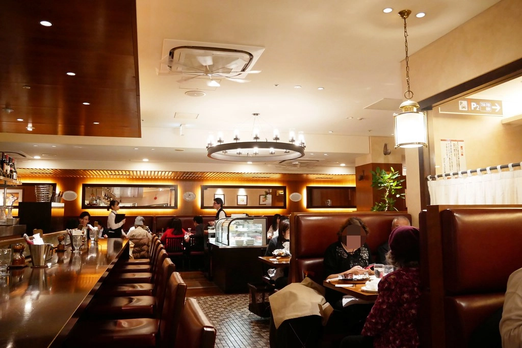 日本京都|東洋亭,擁有百年歷史的京都美味,招牌漢堡排和百年布丁,四條河原町美食餐廳 @飛天璇的口袋