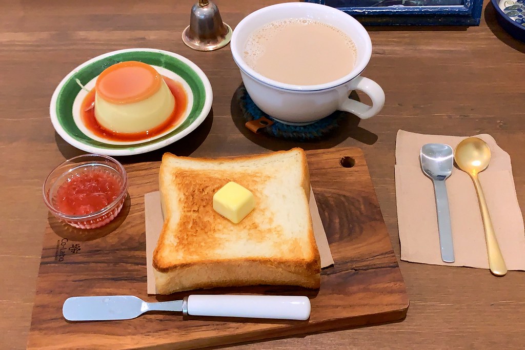 小雪Casa:小巧溫馨的家庭式烘焙坊,手作麵包要先預約才吃得到,台中西區甜點下午茶推薦 @飛天璇的口袋