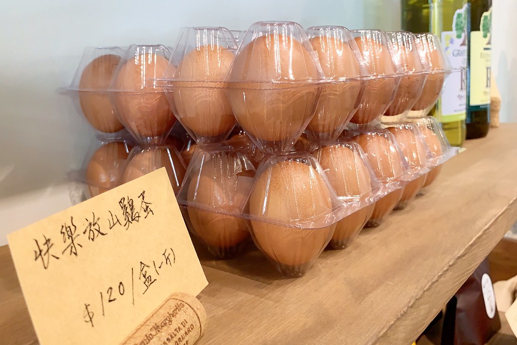 小雪Casa:小巧溫馨的家庭式烘焙坊,手作麵包要先預約才吃得到,台中西區甜點下午茶推薦 @飛天璇的口袋