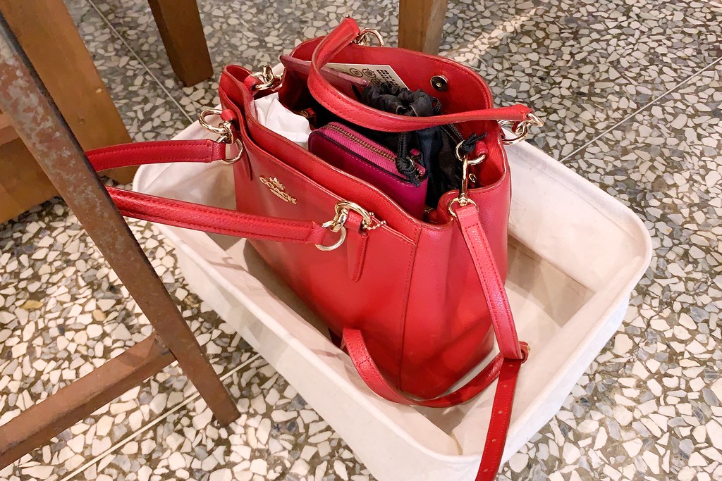 小雪Casa:小巧溫馨的家庭式烘焙坊,手作麵包要先預約才吃得到,台中西區甜點下午茶推薦 @飛天璇的口袋