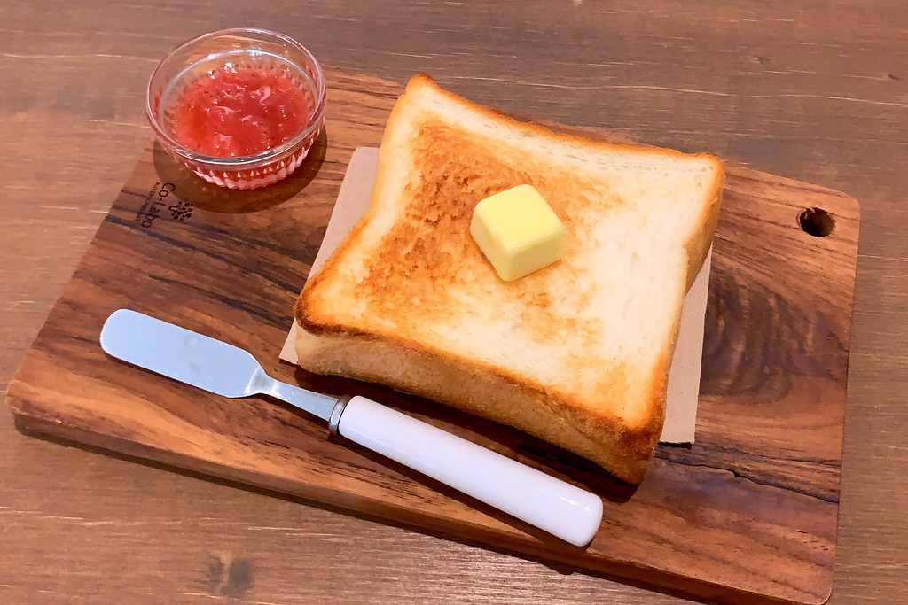 小雪Casa:小巧溫馨的家庭式烘焙坊,手作麵包要先預約才吃得到,台中西區甜點下午茶推薦 @飛天璇的口袋