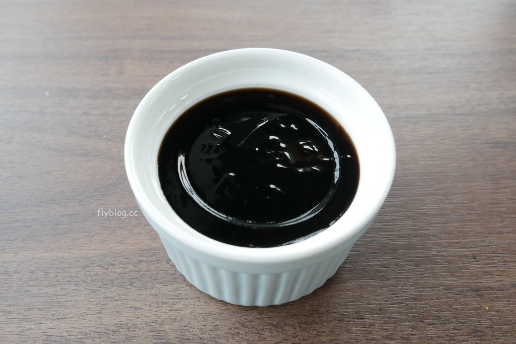 山水啡|擁有大片綠地和田園風情,漂亮落地窗建築,新社新開幕景觀餐廳 @飛天璇的口袋