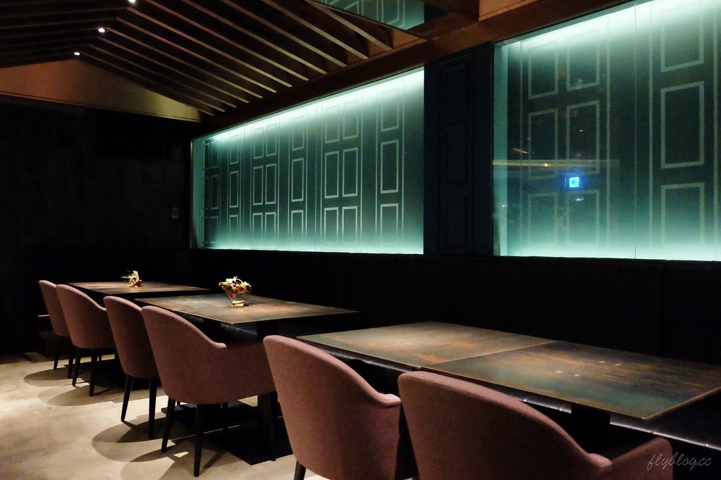 L’AROME 樂逢法式餐廳:紅點文旅B1~將台灣食材融入法式料理,傳承法國世紀名廚侯布雄的好手藝(已歇業) @飛天璇的口袋