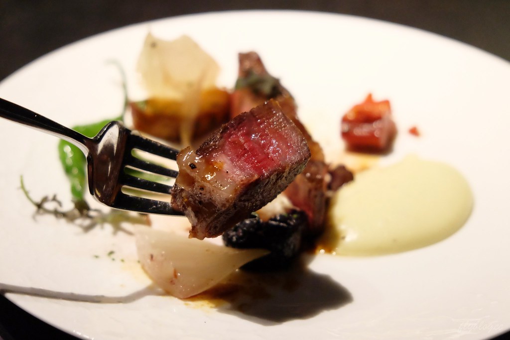 L’AROME 樂逢法式餐廳:紅點文旅B1~將台灣食材融入法式料理,傳承法國世紀名廚侯布雄的好手藝(已歇業) @飛天璇的口袋