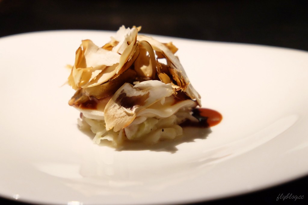 L’AROME 樂逢法式餐廳:紅點文旅B1~將台灣食材融入法式料理,傳承法國世紀名廚侯布雄的好手藝(已歇業) @飛天璇的口袋