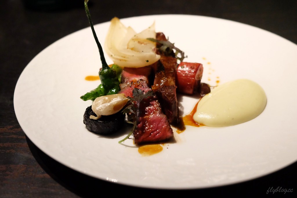 L’AROME 樂逢法式餐廳:紅點文旅B1~將台灣食材融入法式料理,傳承法國世紀名廚侯布雄的好手藝(已歇業) @飛天璇的口袋