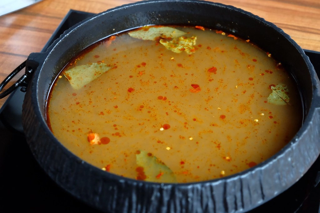 煲參參壽喜燒鍋物專門店:$389元以上吃到飽,10種湯頭特製湯頭、 M9澳洲黑毛和牛、特級松阪豬、波斯頓龍蝦等高級食材 @飛天璇的口袋