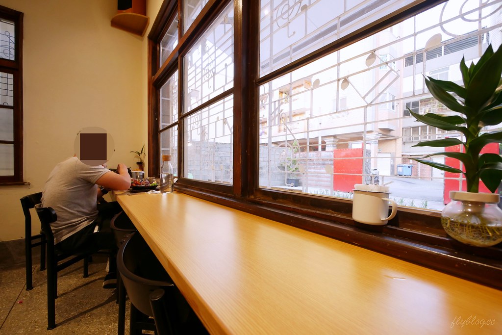 【台中西區】家咖哩:來自花蓮的超人氣咖哩專賣店,結合原住民料理的創新口感 @飛天璇的口袋