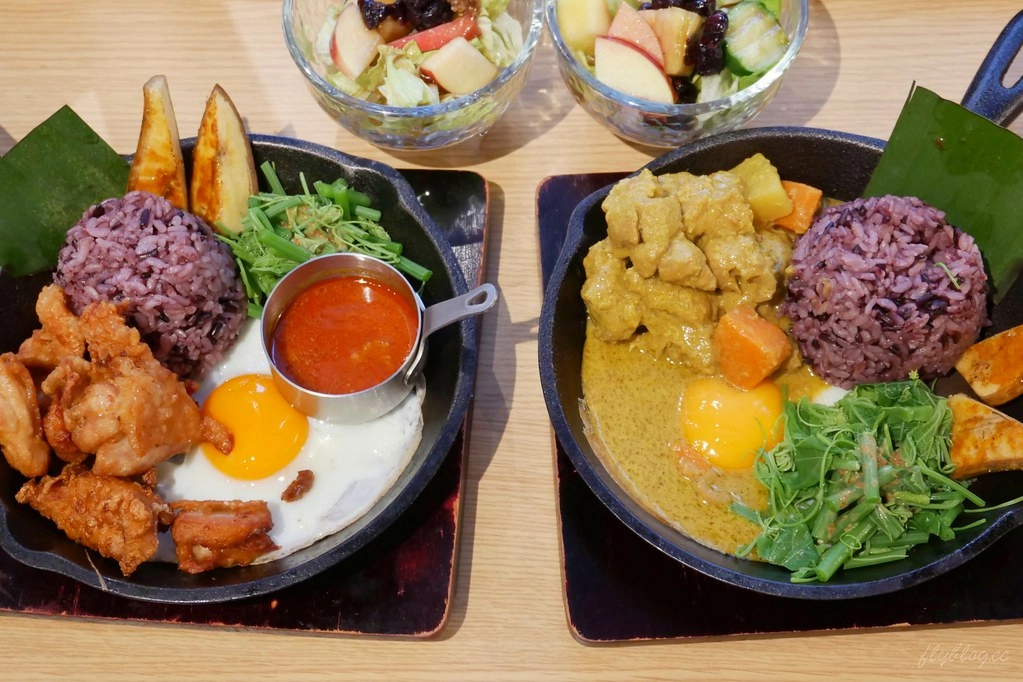 【台中西區】家咖哩:來自花蓮的超人氣咖哩專賣店,結合原住民料理的創新口感 @飛天璇的口袋