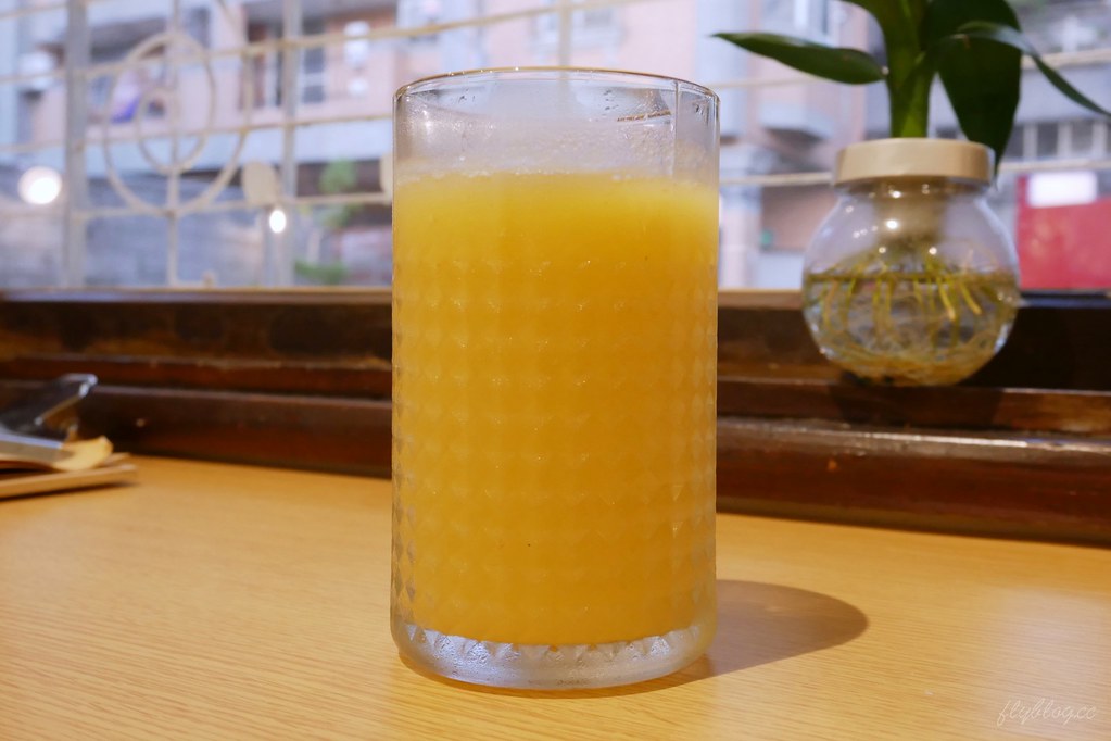 【台中西區】家咖哩:來自花蓮的超人氣咖哩專賣店,結合原住民料理的創新口感 @飛天璇的口袋