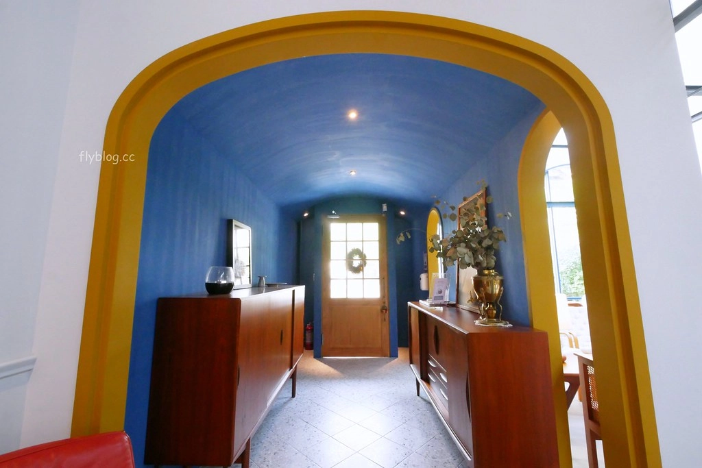 台中南屯|RUM Cafe,公益路北歐風玻璃屋咖啡館,早午餐、咖啡下午茶、與北歐生活風格 @飛天璇的口袋