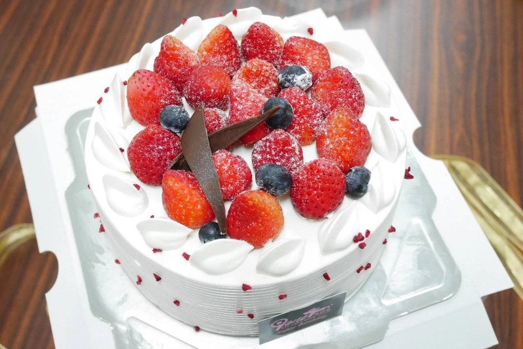 【2026台中草莓蛋糕】草莓季限定!20+台中好吃草莓蛋糕,幸福生日過整個冬天 @飛天璇的口袋