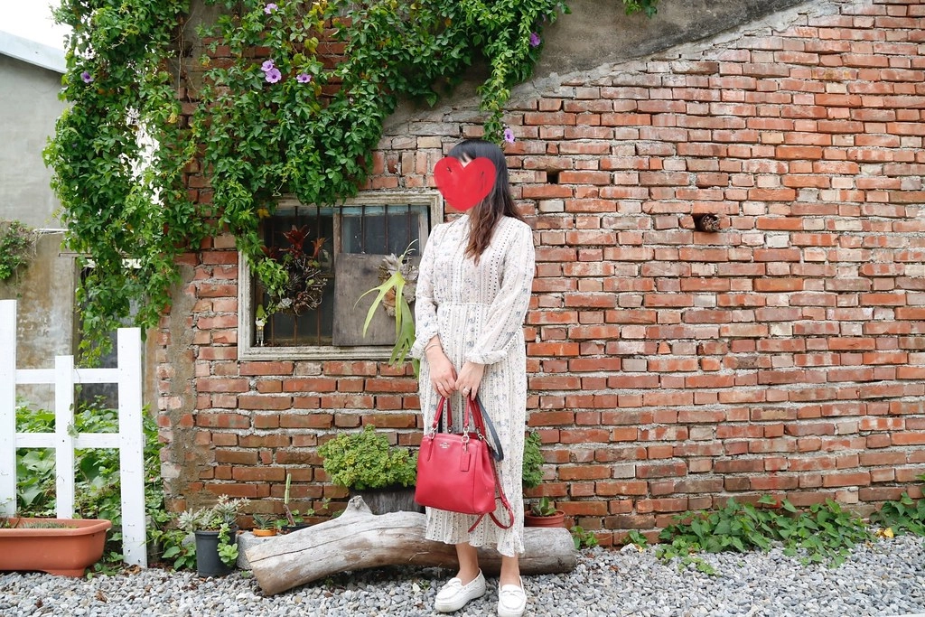 苗栗銅鑼|小樹的家咖啡民宿.漂亮唯美純白建築,每週只有營業兩天 @飛天璇的口袋