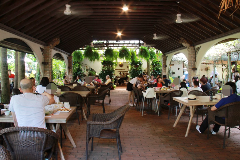 苗栗卓蘭|花露農場,浪漫繡球花盛開,卓蘭景觀下午茶餐廳,苗栗一日遊景點推薦 @飛天璇的口袋