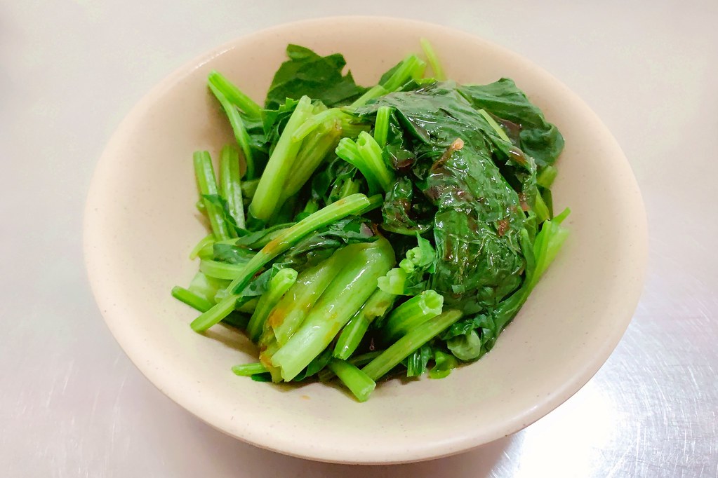 台中北屯|阿美姐炒麵.北屯國校巷傳統早午餐店,炒麵清爽好吃綜合湯料多有誠意 @飛天璇的口袋