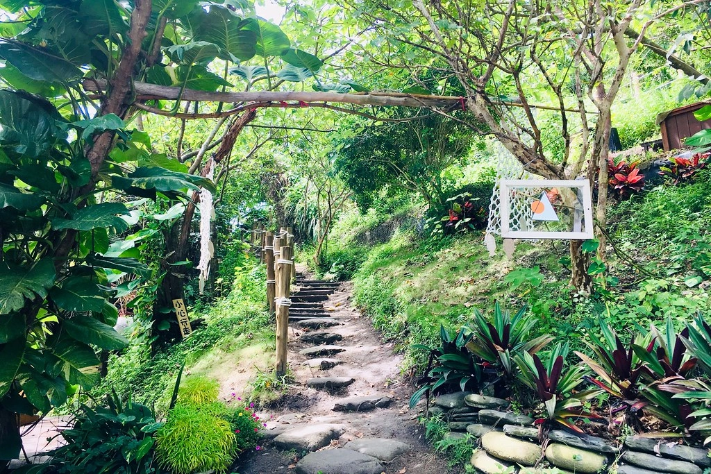 花蓮壽豐|山度空間.花蓮打卡新秘境,透明圓球盪鞦韆、蔚藍無敵海景、三角型木製帳篷 @飛天璇的口袋