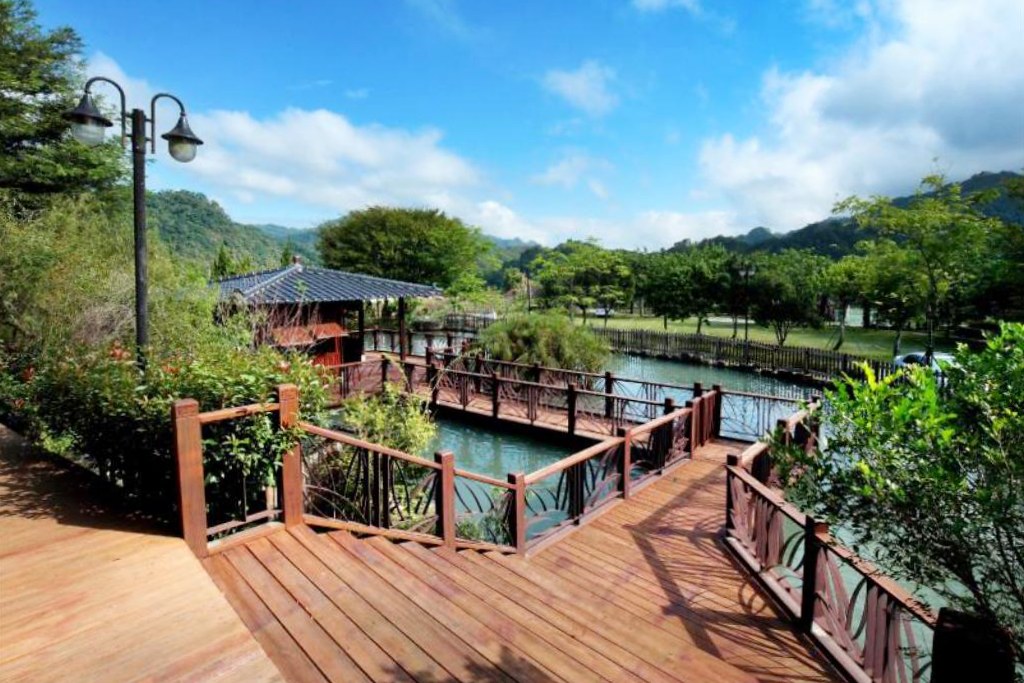 苗栗大湖|巧克力雲莊.以巧克力為主題觀光工廠,大湖溫泉渡假民宿 @飛天璇的口袋