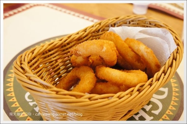 【台中輕食餐廳】Roots Lodge Café@台中廣三SOGO百貨3F。近期吃到最難忘的餐廳~ @飛天璇的口袋