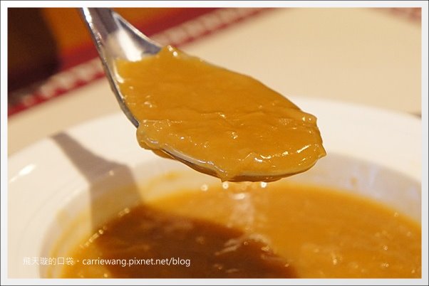 【台中輕食餐廳】Roots Lodge Café@台中廣三SOGO百貨3F。近期吃到最難忘的餐廳~ @飛天璇的口袋