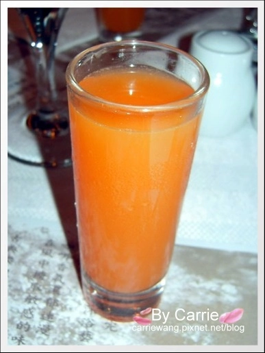 泓品傳統牛排館:隱身地下一樓,最傳統的好味道 @飛天璇的口袋 泓品傳統牛排館:隱身地下一樓,最傳統的好味道 @飛天璇的口袋