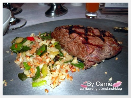 泓品傳統牛排館:隱身地下一樓,最傳統的好味道 @飛天璇的口袋 泓品傳統牛排館:隱身地下一樓,最傳統的好味道 @飛天璇的口袋