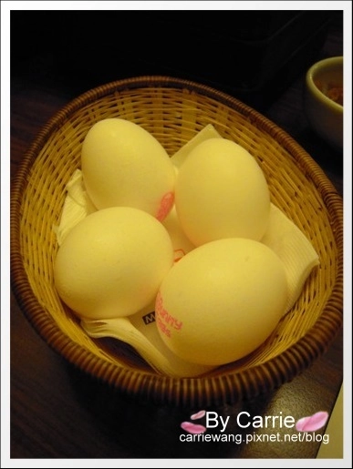 【台中壽司燒餐廳】MoMo Paradise壽喜燒專門店@勤美誠品店 @飛天璇的口袋 【台中壽司燒餐廳】MoMo Paradise壽喜燒專門店@勤美誠品店 @飛天璇的口袋