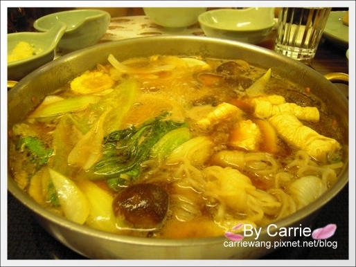 【台中壽司燒餐廳】MoMo Paradise壽喜燒專門店@勤美誠品店 @飛天璇的口袋 【台中壽司燒餐廳】MoMo Paradise壽喜燒專門店@勤美誠品店 @飛天璇的口袋