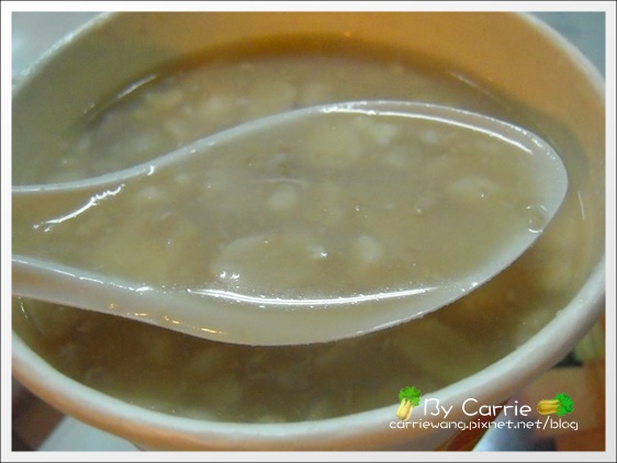 花蓮美食|炸蛋蔥油餅|黃色發財車PK藍色發財車,同場加映廟口鋼管紅茶 @飛天璇的口袋 花蓮美食|炸蛋蔥油餅|黃色發財車PK藍色發財車,同場加映廟口鋼管紅茶 @飛天璇的口袋