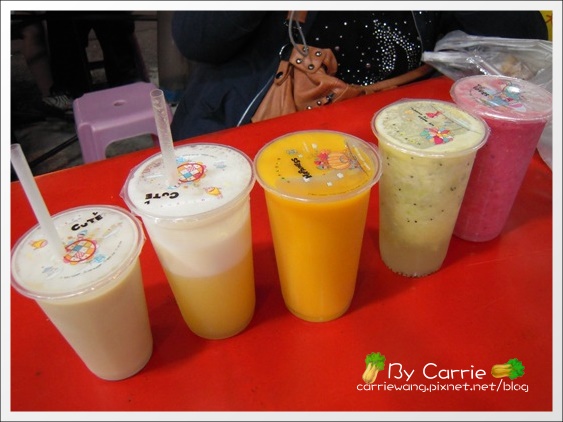 花蓮旅遊|自強夜市必吃小吃美食推薦|第一家烤肉串+北港春捲+妙不可言果汁店+蔣家官財板 @飛天璇的口袋 花蓮旅遊|自強夜市必吃小吃美食推薦|第一家烤肉串+北港春捲+妙不可言果汁店+蔣家官財板 @飛天璇的口袋