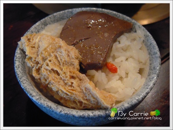 【台中火鍋餐廳】無老鍋養生餐廳@台中店.冰淇淋豆腐鍋+無老長生辣香鍋 @飛天璇的口袋 【台中火鍋餐廳】無老鍋養生餐廳@台中店.冰淇淋豆腐鍋+無老長生辣香鍋 @飛天璇的口袋