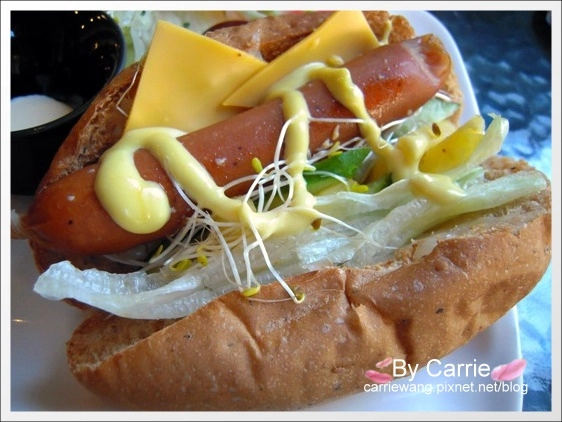 【台中早午餐】三角函數早午餐店.Brunch&Cafe @飛天璇的口袋 【台中早午餐】三角函數早午餐店.Brunch&Cafe @飛天璇的口袋