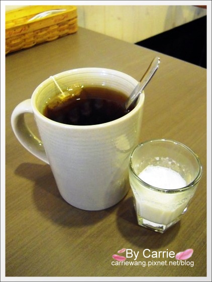 【台中早午餐】Burger Joint.7分SO美式廚房@林書豪尼克隊贏球,豪小子牛排歐姆蛋套餐半價 @飛天璇的口袋 【台中早午餐】Burger Joint.7分SO美式廚房@林書豪尼克隊贏球,豪小子牛排歐姆蛋套餐半價 @飛天璇的口袋