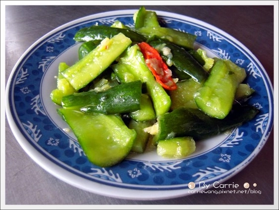 【台中向上市場】上上水餃+高雄鹹米苔目+冷凍芋+金華肉粽+哈爾濱葱餅+雞蛋糕 @飛天璇的口袋 【台中向上市場】上上水餃+高雄鹹米苔目+冷凍芋+金華肉粽+哈爾濱葱餅+雞蛋糕 @飛天璇的口袋