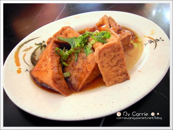 【台中向上市場】上上水餃+高雄鹹米苔目+冷凍芋+金華肉粽+哈爾濱葱餅+雞蛋糕 @飛天璇的口袋 【台中向上市場】上上水餃+高雄鹹米苔目+冷凍芋+金華肉粽+哈爾濱葱餅+雞蛋糕 @飛天璇的口袋