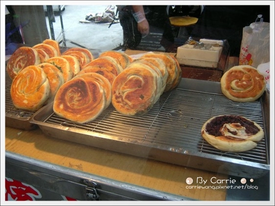 【台中向上市場】上上水餃+高雄鹹米苔目+冷凍芋+金華肉粽+哈爾濱葱餅+雞蛋糕 @飛天璇的口袋 【台中向上市場】上上水餃+高雄鹹米苔目+冷凍芋+金華肉粽+哈爾濱葱餅+雞蛋糕 @飛天璇的口袋