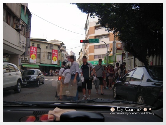 【台中向上市場】上上水餃+高雄鹹米苔目+冷凍芋+金華肉粽+哈爾濱葱餅+雞蛋糕 @飛天璇的口袋 【台中向上市場】上上水餃+高雄鹹米苔目+冷凍芋+金華肉粽+哈爾濱葱餅+雞蛋糕 @飛天璇的口袋
