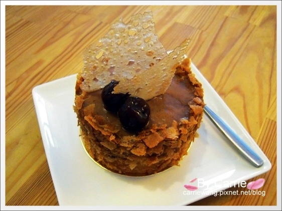 兔子洞甜點工作室.Rabbit Hole:台中美術館商圈,下午茶甜點的好去處 @飛天璇的口袋 兔子洞甜點工作室.Rabbit Hole:台中美術館商圈,下午茶甜點的好去處 @飛天璇的口袋