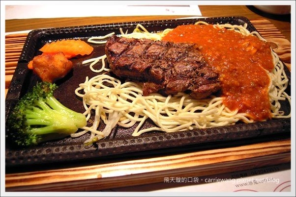 【台中美食推薦】赤鬼炙燒牛排@崇德店。平價牛排也不錯吃! @飛天璇的口袋 【台中美食推薦】赤鬼炙燒牛排@崇德店。平價牛排也不錯吃! @飛天璇的口袋