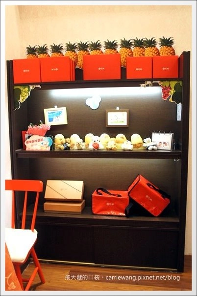 【台中蛋糕甜點】元樂巧克力厚燒年輪。國宴最佳伴手禮,連薩爾瓦多第一夫人都大大瘋狂!@台中大遠百B2 @飛天璇的口袋 【台中蛋糕甜點】元樂巧克力厚燒年輪。國宴最佳伴手禮,連薩爾瓦多第一夫人都大大瘋狂!@台中大遠百B2 @飛天璇的口袋