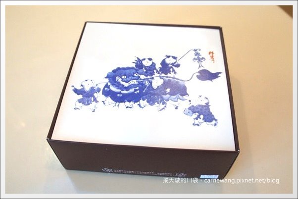 【台中蛋糕甜點】元樂巧克力厚燒年輪。國宴最佳伴手禮,連薩爾瓦多第一夫人都大大瘋狂!@台中大遠百B2 @飛天璇的口袋 【台中蛋糕甜點】元樂巧克力厚燒年輪。國宴最佳伴手禮,連薩爾瓦多第一夫人都大大瘋狂!@台中大遠百B2 @飛天璇的口袋