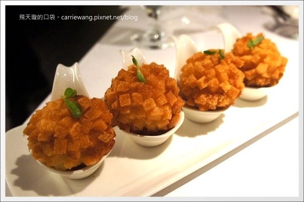 【台中合菜餐廳】鳥窩窩私房菜@台中大遠百11F。這天沒吃到薄片晾衣~ @飛天璇的口袋 【台中合菜餐廳】鳥窩窩私房菜@台中大遠百11F。這天沒吃到薄片晾衣~ @飛天璇的口袋